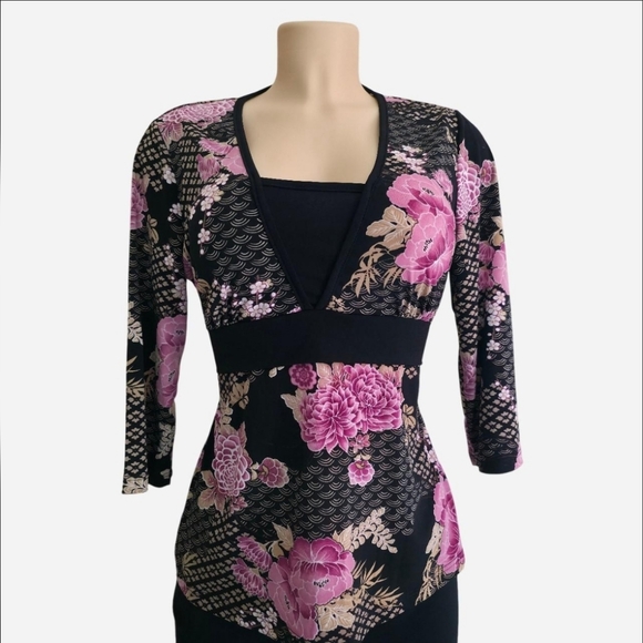 AB Studio Tops - Y2K AB Studio V-neck 3/4 sleeves top Size L